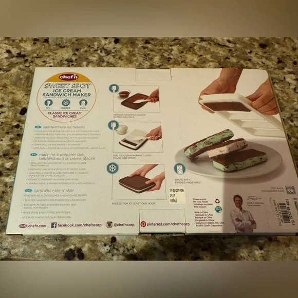 Chef'n Sweet Spot Ice Cream Sandwich Maker - Picture 2 of 2